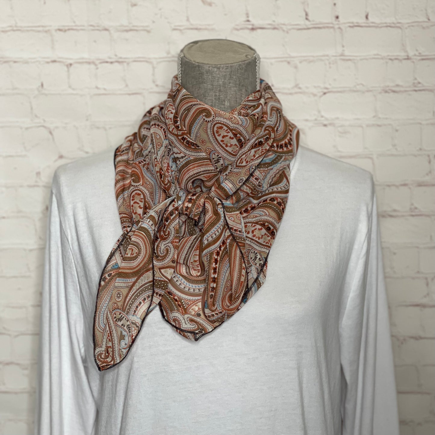 Brown Paisley